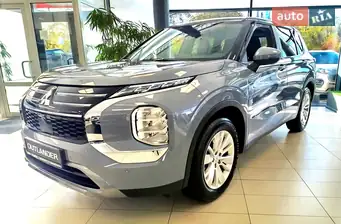 Mitsubishi Outlander Mitsubishi Outlander