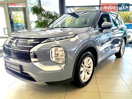 Mitsubishi Outlander 2025