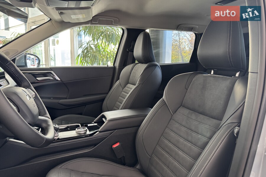 Mitsubishi Outlander - фото 19