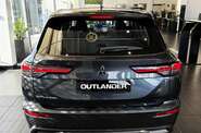 Mitsubishi Outlander Business