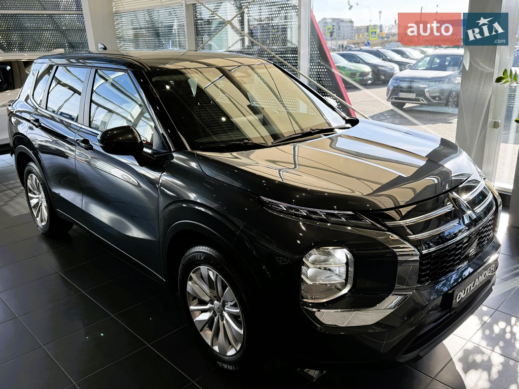 Mitsubishi Outlander Business