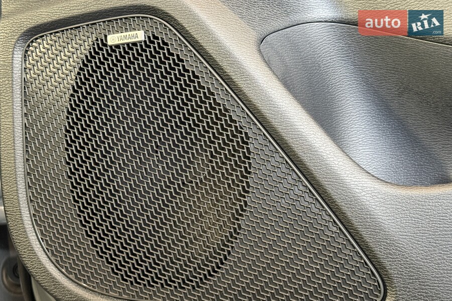 Mitsubishi Outlander - фото 20