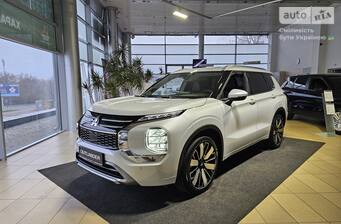 Mitsubishi Outlander 2.5 MiVEC CVT (184 к.с.) S-AWC 2025