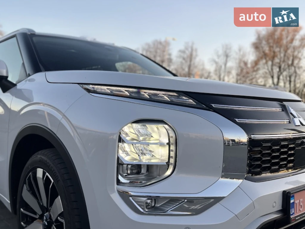 Mitsubishi Outlander Ultimate