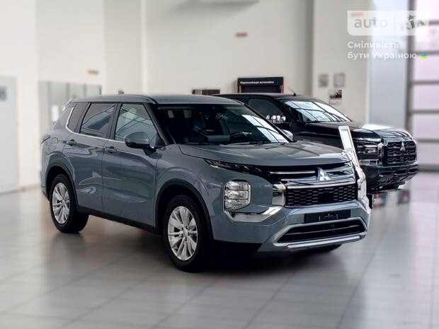 Mitsubishi Outlander 2025