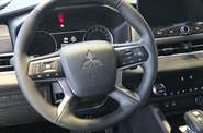 Mitsubishi Outlander Intense