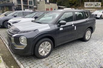 Mitsubishi Outlander 2025 Business