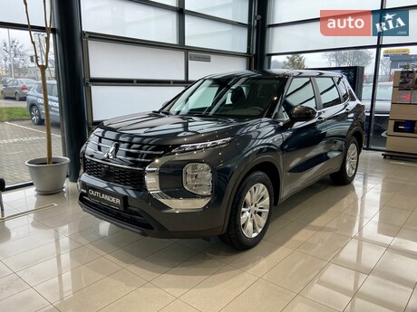 Mitsubishi Outlander 2025