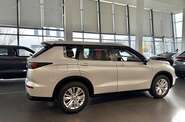 Mitsubishi Outlander Business