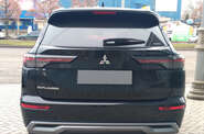 Mitsubishi Outlander - фото 7