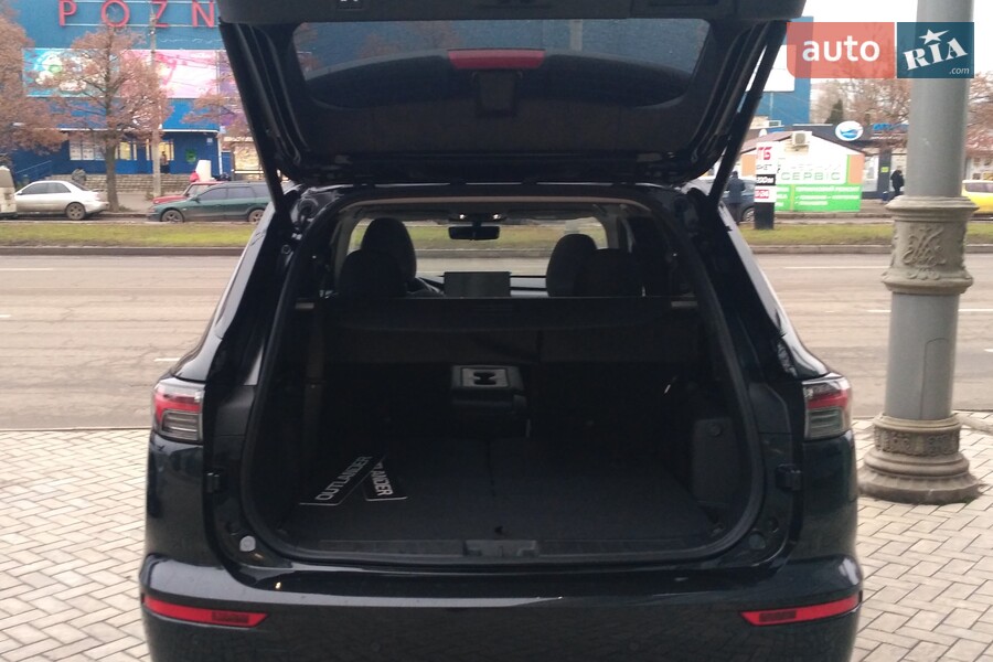 Mitsubishi Outlander - фото 12