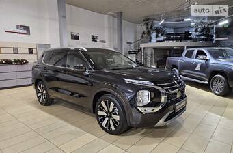 Mitsubishi Outlander 2025 Ultimate