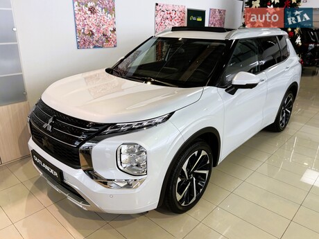 Mitsubishi Outlander 2025