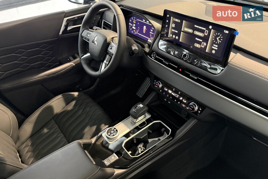 Mitsubishi Outlander - фото 19