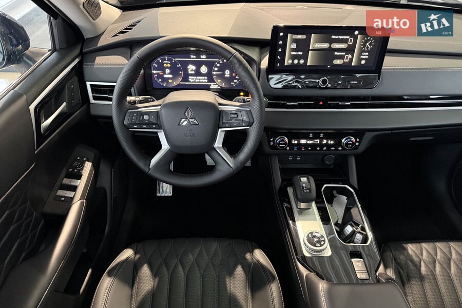 Mitsubishi Outlander - фото 25