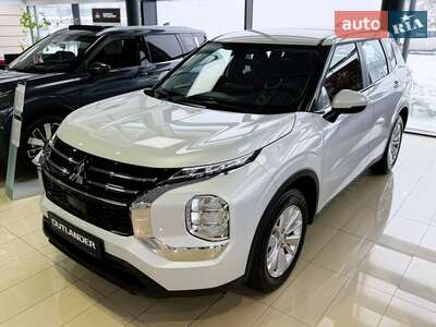 Mitsubishi Outlander 2025 Business