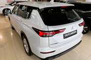 Mitsubishi Outlander Business