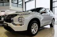 Mitsubishi Outlander Business