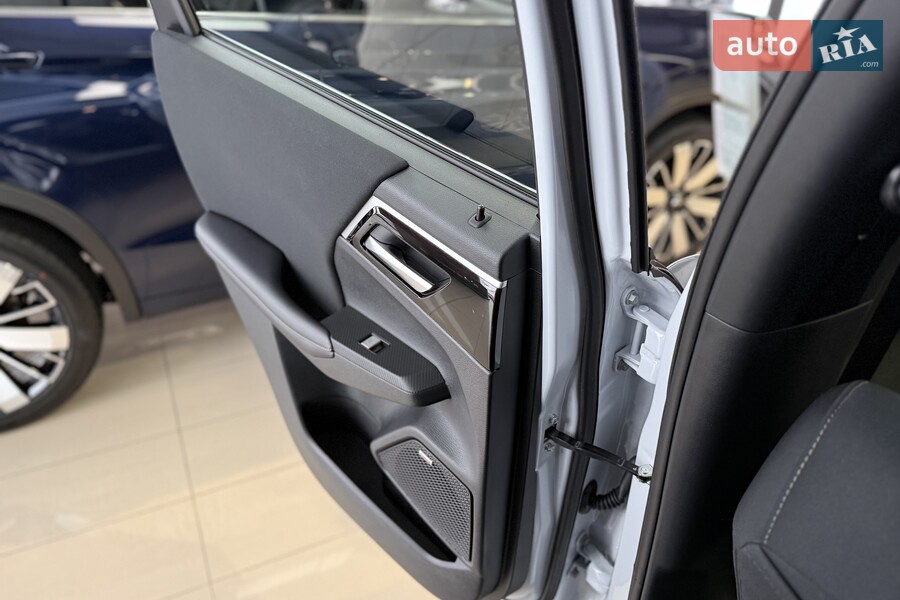 Mitsubishi Outlander - фото 23