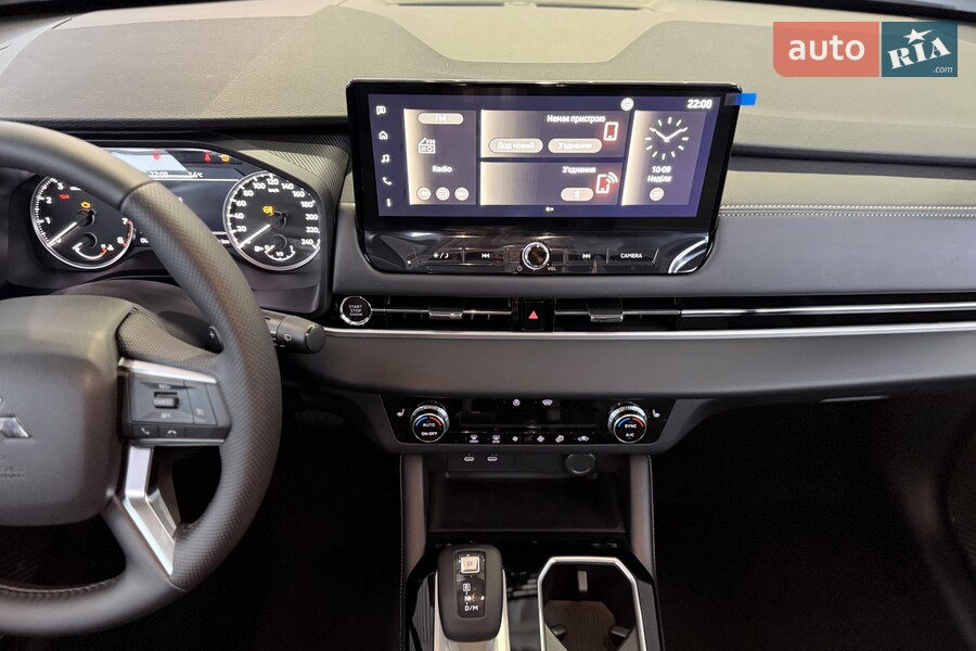 Mitsubishi Outlander - фото 22