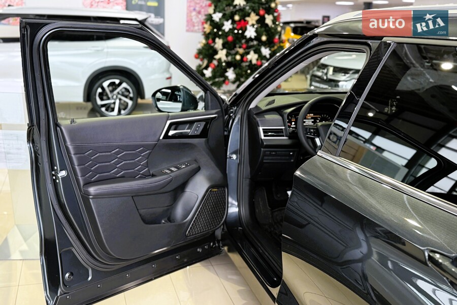 Mitsubishi Outlander - фото 10