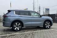 Mitsubishi Outlander Ultimate