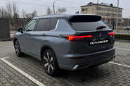Mitsubishi Outlander Ultimate