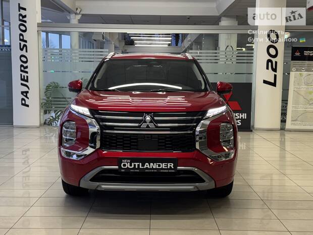 Mitsubishi Outlander 2025