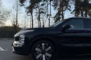 Mitsubishi Outlander Ultimate