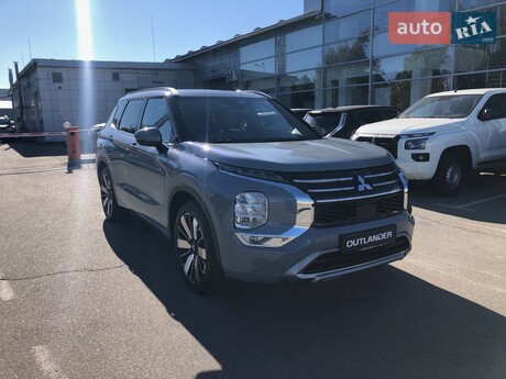 Mitsubishi Outlander 2026