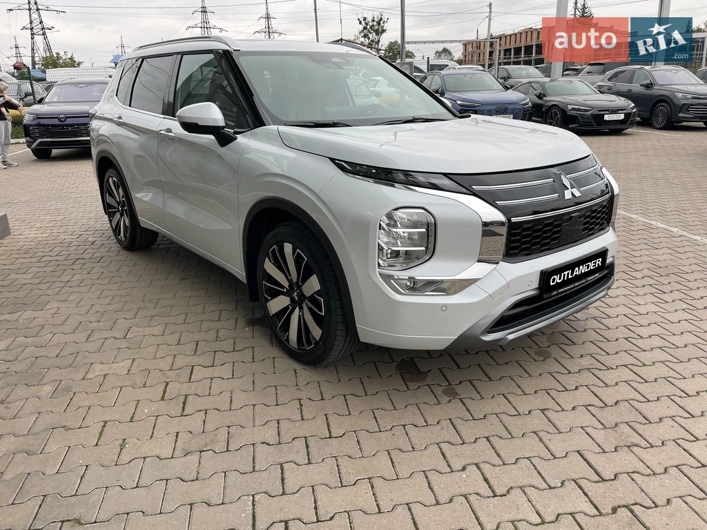 Mitsubishi Outlander Ultimate