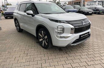 Mitsubishi Outlander 2025 Ultimate