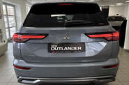 Mitsubishi Outlander Intense