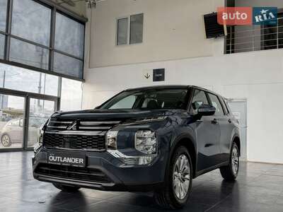 Mitsubishi Outlander 2025 Business