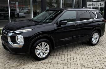 Mitsubishi Outlander 2025 Intense