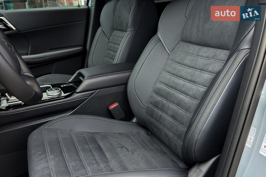 Mitsubishi Outlander - фото 12