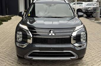 Mitsubishi Outlander 2025 Ultimate