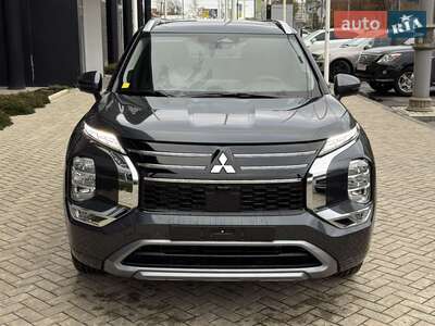 Mitsubishi Outlander 2025 Ultimate