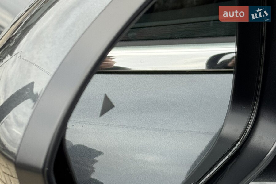 Mitsubishi Outlander - фото 20