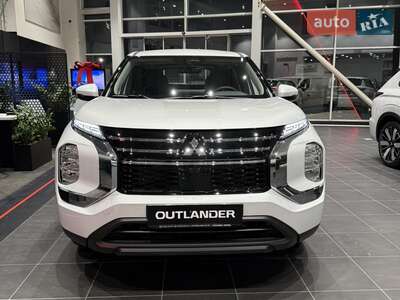 Mitsubishi Outlander 2025 Business