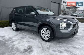 Mitsubishi Outlander 2025 в Чернівці