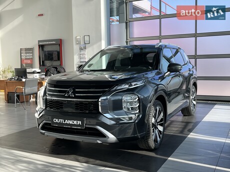 Mitsubishi Outlander 2025