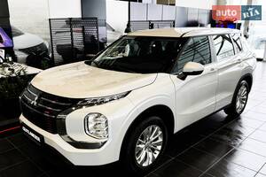 Mitsubishi Outlander Business