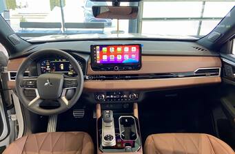 Mitsubishi Outlander 2025 Ultimate