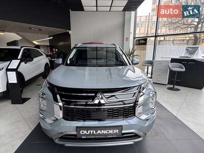 Mitsubishi Outlander 2025 Ultimate