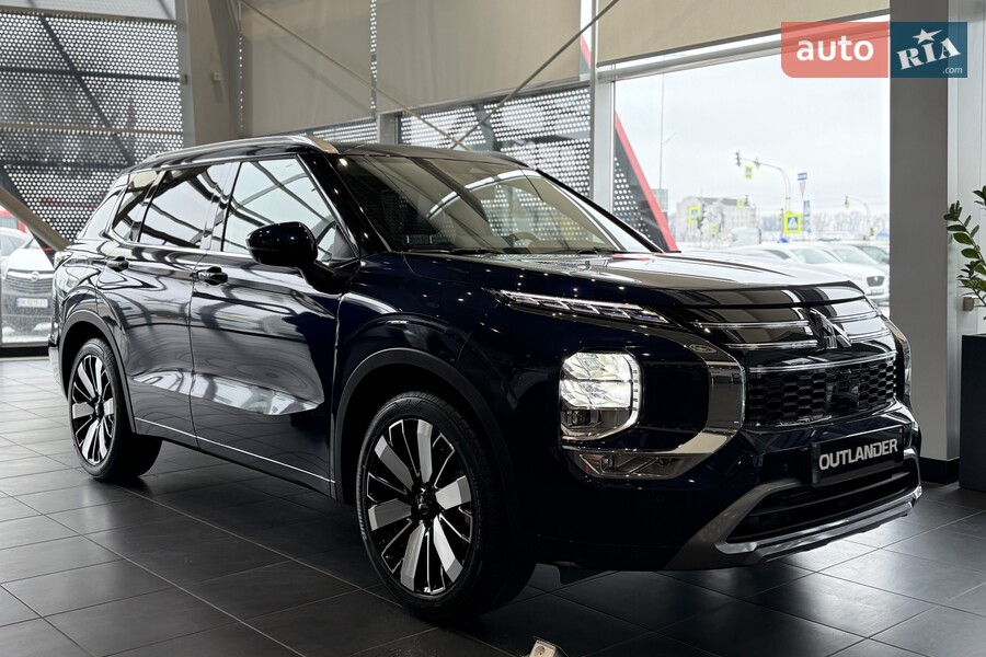 Mitsubishi Outlander - фото 3