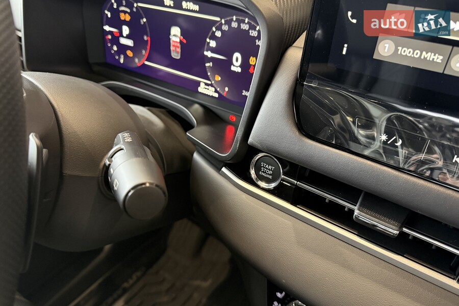 Mitsubishi Outlander - фото 17