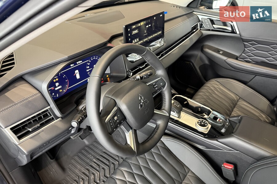 Mitsubishi Outlander - фото 21