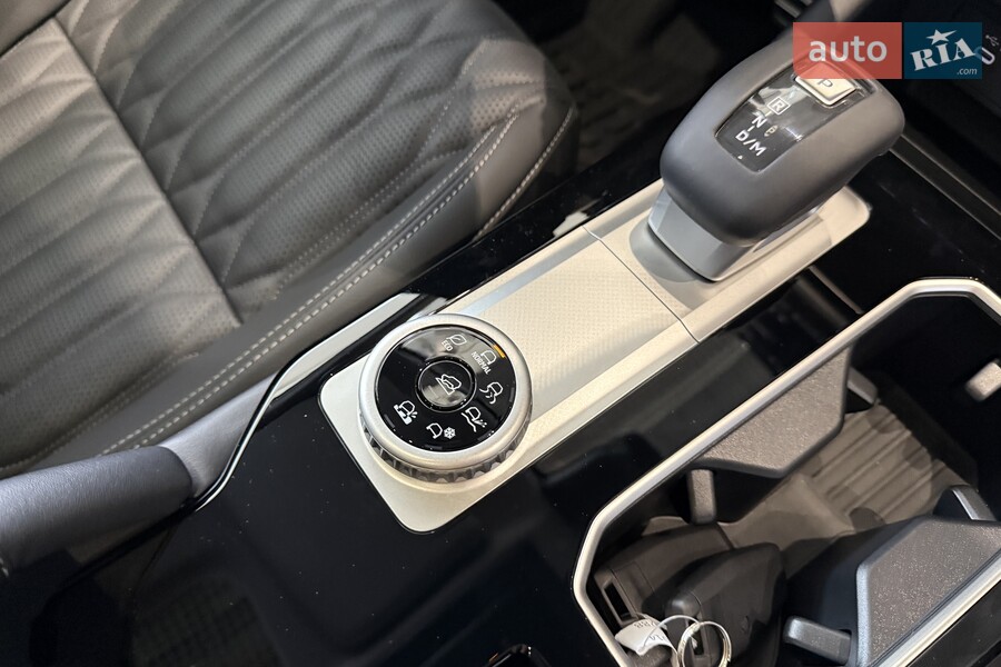 Mitsubishi Outlander - фото 28