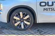 Mitsubishi Outlander Ultimate
